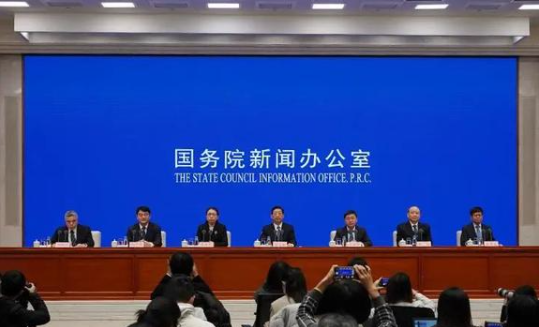 谁能接种?到哪儿打疫苗?有不良反应咋办?……权威部门回应新冠病毒疫苗七大问题