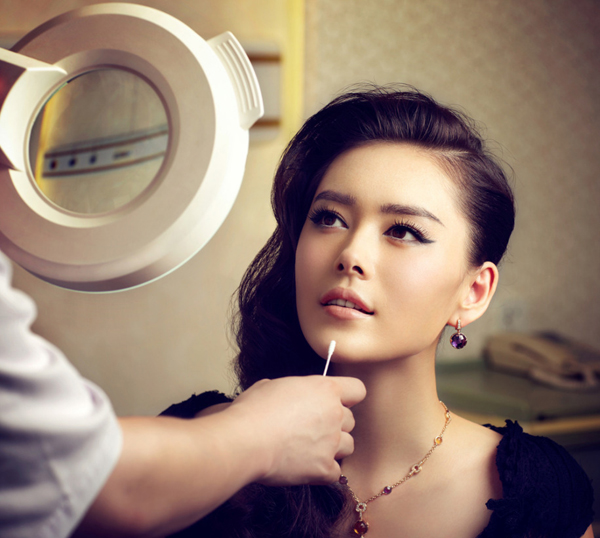 2013整形美容市场深度解析