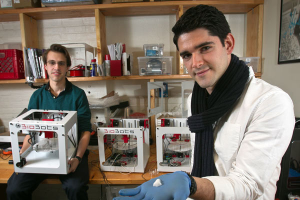  3D打印界的破坏式创新：BioBots正在生产桌面生物打印机