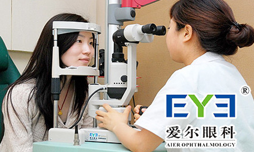 爱尔眼科探索专科连锁移动医疗模式,预计2015年全飞秒手术将取得较好增长