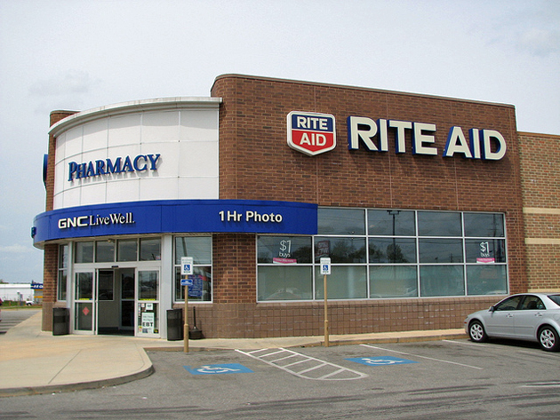 美国医改加速药店并购，传Walgreens有意收购Rite Aid