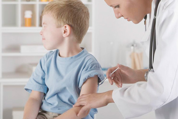 用指纹追踪儿童疫苗接种记录