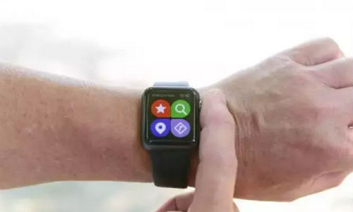 诺华为视障人士推出首款苹果手表 iWatch APP