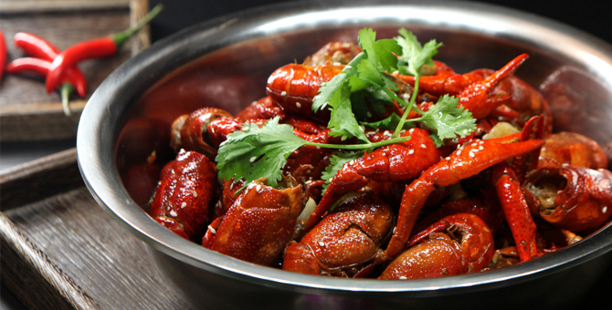 最近你吃小龙虾了吗？那你知道横纹肌溶解综合征吗？