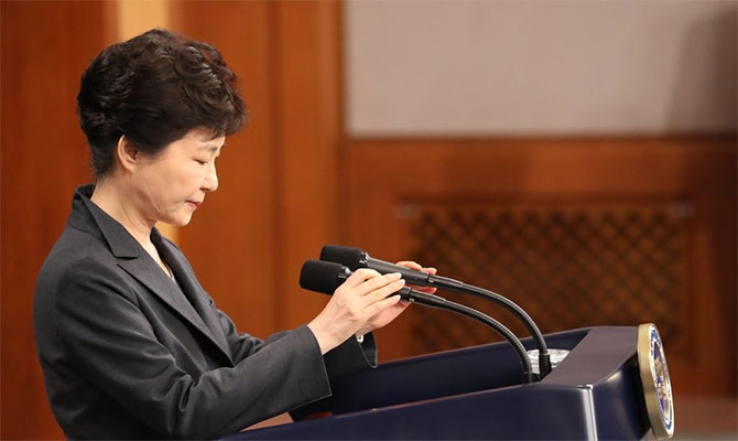 韩国青瓦台医务室承认，曾为朴槿惠开胎盘注射液，注射白玉和甘草
