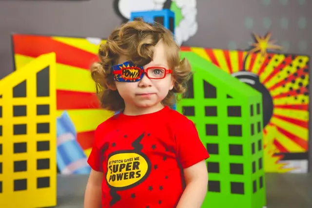 用VR治疗“斗鸡眼”！他竟让斜弱视患者远离手术