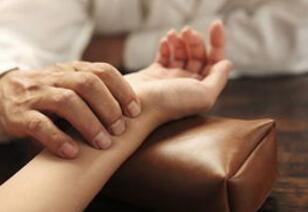 中医AI是否靠谱？先来看看这3类应用