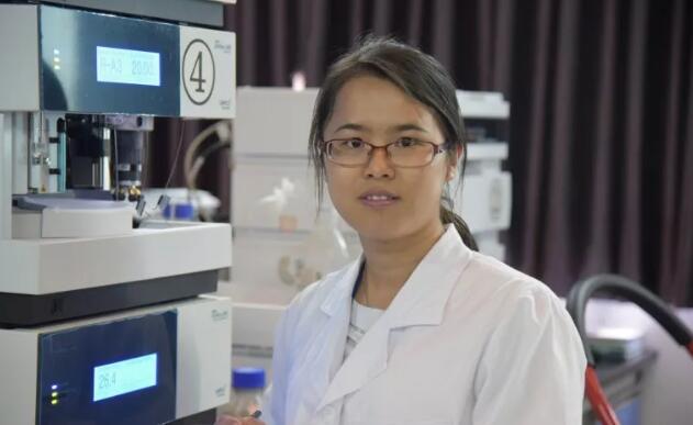 药品分析员陈敏：每天处理的数据都是小数点后几位