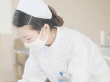 降低奖金，三甲医院百名护士罢工