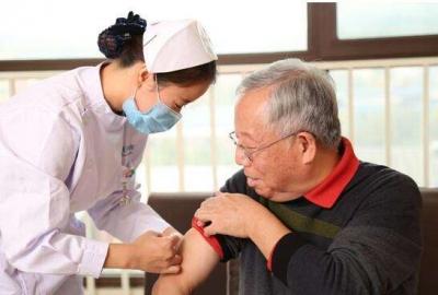 人民日报评“共享护士”悄然兴起，进家门要先跨“规范槛” 