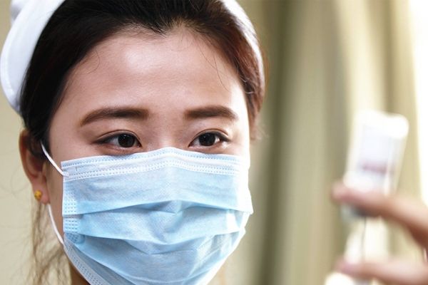 共享护士一夜走红，护士暴富的机会出现了？