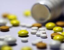 连锁零售药店除了开店还可以如何发展？美国日本是这样做的——