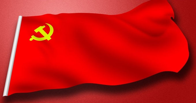 公立医院实行党委领导下的院长负责制，二级以上公立医院院长不得兼任党委书记