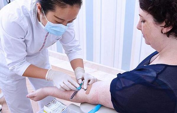 新型血液测试或能揭示你真实年龄和所剩寿命