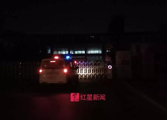 警方连夜侦办长生疫苗案，动物实验环节员工被带走调查