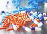 天津财大教授：200元的药加价到24000，不合理加价太多了