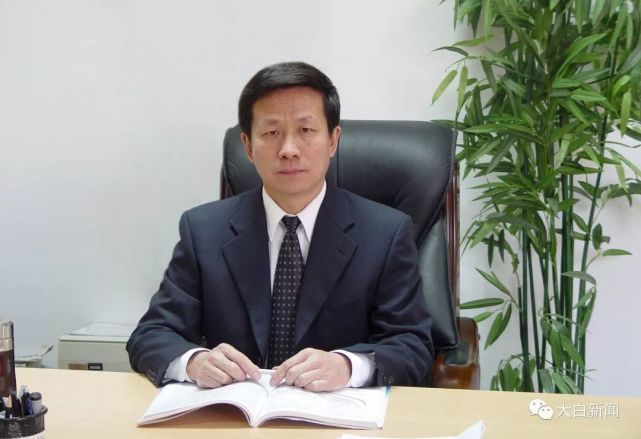 这位副厅级院长被公诉，昔日大学同学受贿被判12年