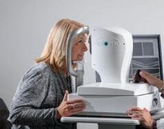 无临床表征也能查出阿尔茨海默症，科学家用眼部检查做到了 