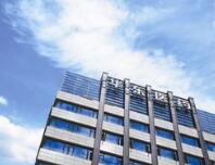 钟情医美，华东医药近15亿收购英国老牌医美公司