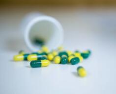 抗生素年销20亿 辅仁药业1类新药获药监局临床批件