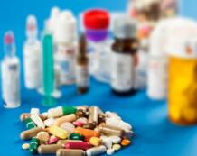 市值暴跌千亿，医药股一哥“打回原形”？康美股价闪崩……