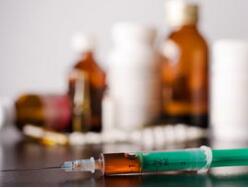 这10个中药注射剂不得了！新旧基药目录都调不走的原因是……