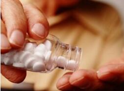 100万人大型随访研究揭示：经典降压药ACEIs服用10年以上，肺癌风险增高31%