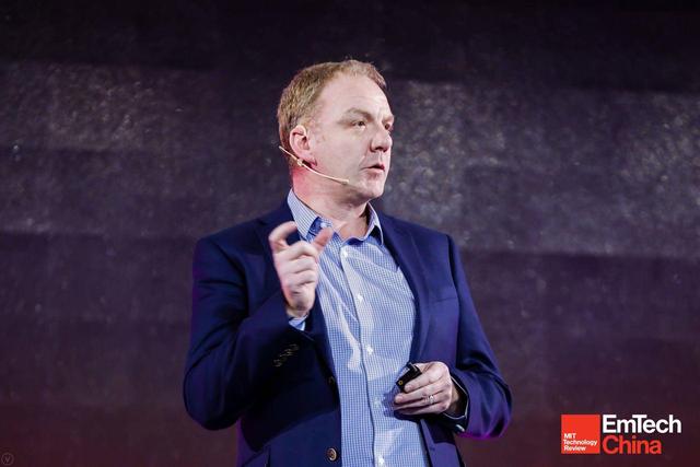 牛津纳米孔副总裁：生物互联，让任何人在任何地方获取DNA信息