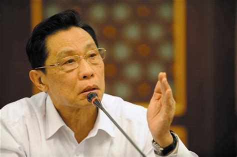 医者钟南山：医生看的不是病，而是病人