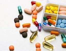 FDA：回扣制度导致美国药品价格居高不下