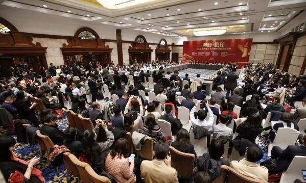 代表委员直面医保调整大局：穿越寒冬，变革市场