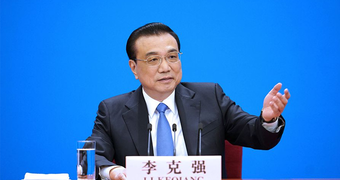 李克强答记者问：给予高血压等慢性病用药50%报销，康复等社会养老服务机构可免费使用公租房