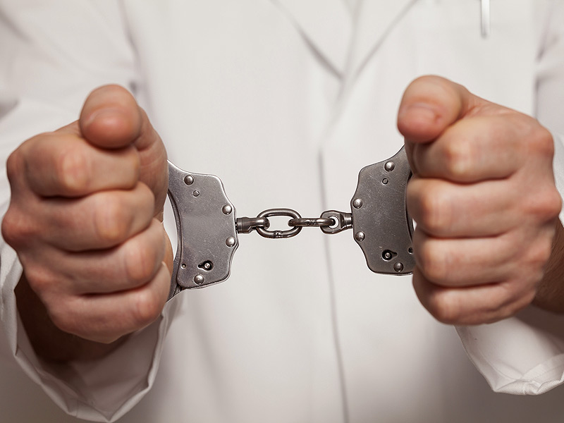 宁夏医科大总医院原院长获刑：勾结发小打造“独立王国”敛财