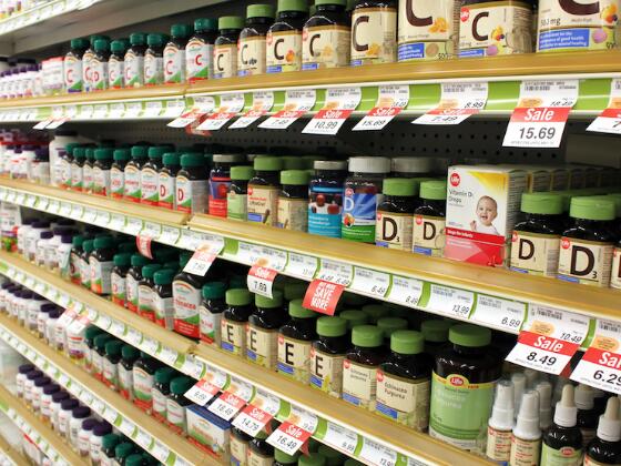 纳入集中采购，药店或不再是药企避风港