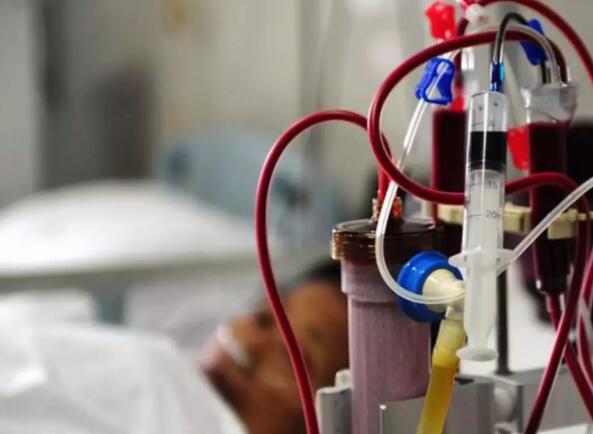 69人院内染丙肝 知情人揭行业内幕：医院供货商合作分成 买设备不花钱