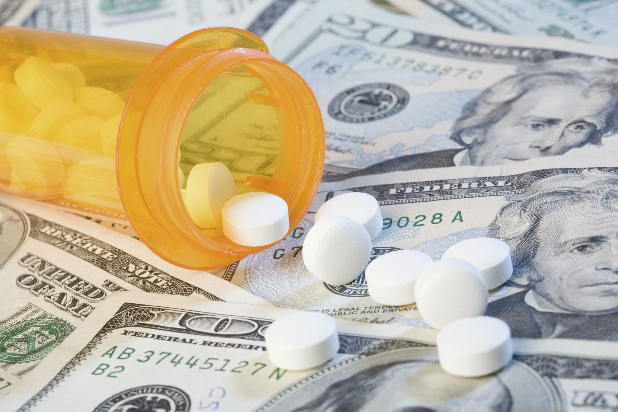 4+7带量采购下中标企业的生存逻辑