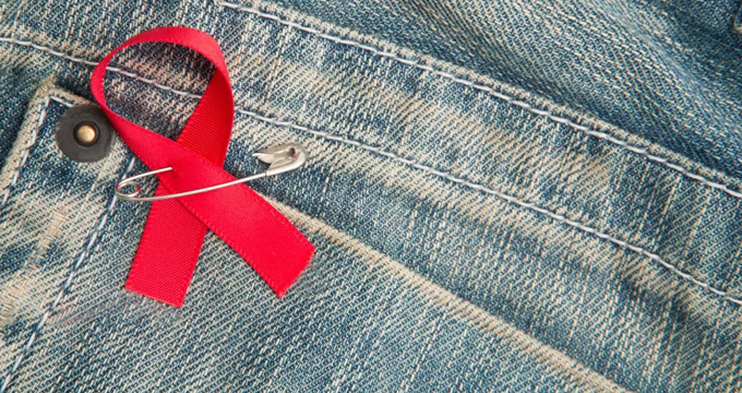 国产艾滋病疫苗II期临床试验启动：1500元补助招志愿者