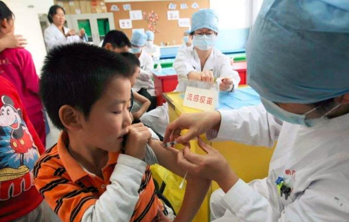 全国人大常委会表决通过，《中华人民共和国疫苗管理法》全文