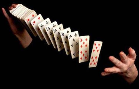 新一轮洗牌已经开启！药企的下一只靴子何时落地？