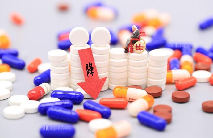 多方挤压药品价格 “倒逼”药企突围