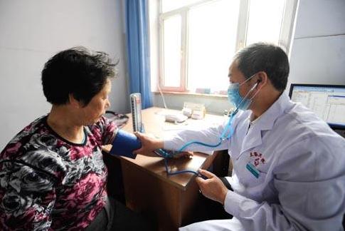 一位乡镇医生的账本