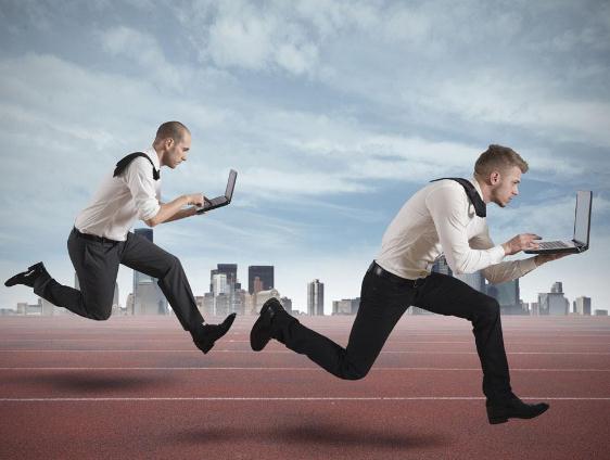 前高管携大量研发机密跳槽辉瑞，后知后觉的默沙东能否跑赢这场疫苗大战？