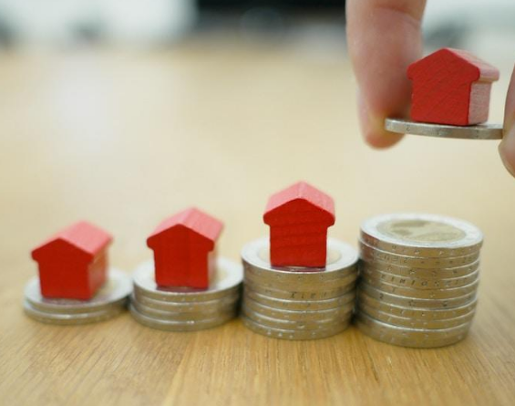 缓解医保支付压力，医保局就只能谈判吗？