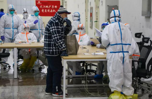 “新冠疫苗研发永远有必要，人类不能总被病毒追着打”