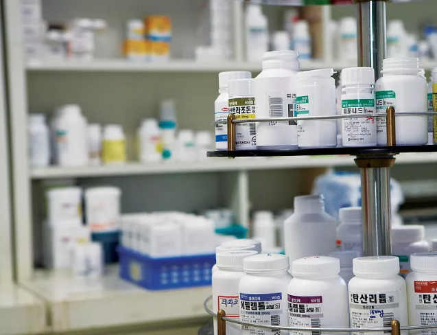 多名医药人确诊新冠肺炎，中国药学会：行业人群处于中等暴露风险