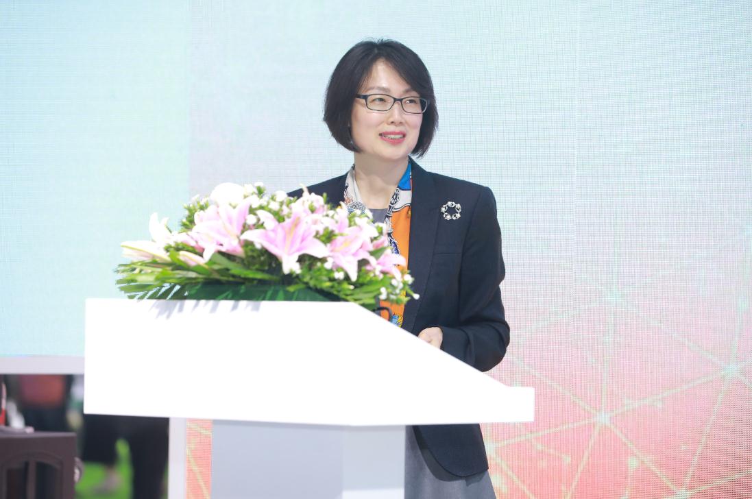 守护成年女性宫颈健康，专家呼吁 “疫苗接种和宫颈癌筛查”双管齐下