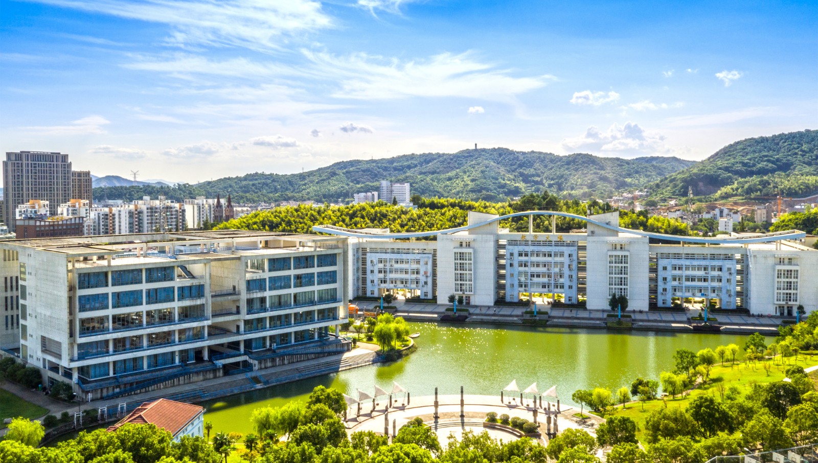 新设浙江药科职业大学