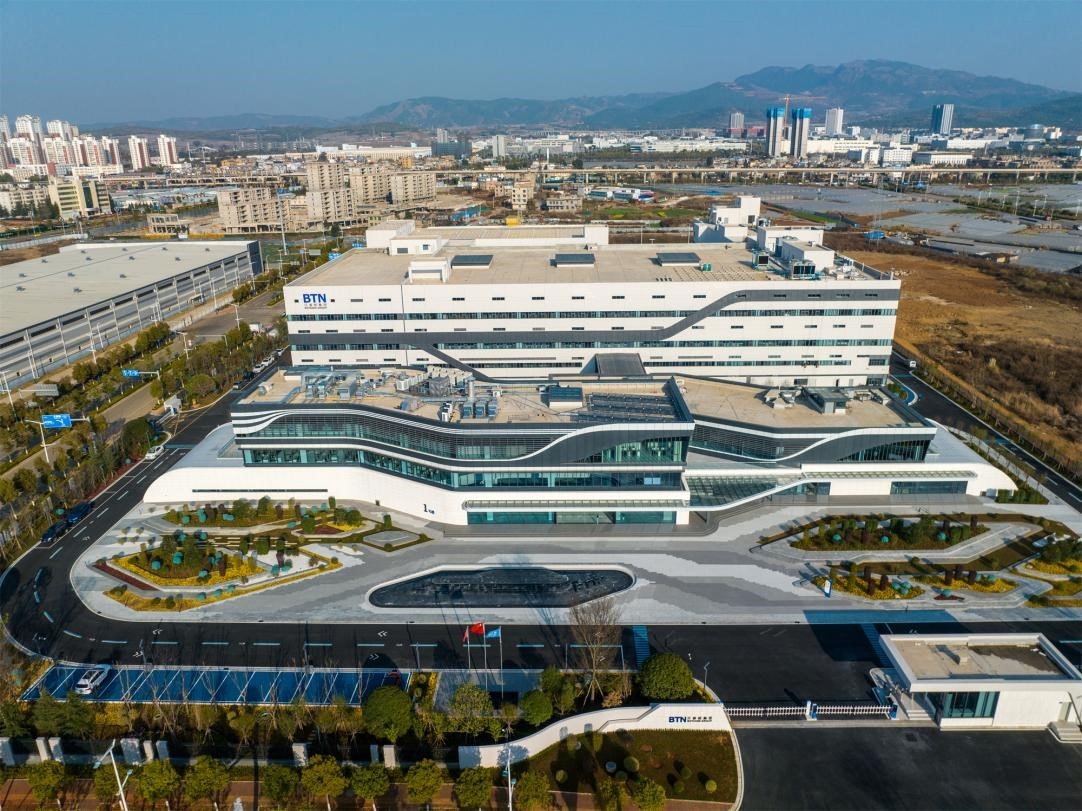 回归皮肤医学,践行标杆品牌担当:薇诺娜以硬核科研力书写敏感肌市场新故事