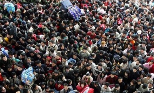 2025年国民经济数据：16—59岁人口85136万人，占全国人口的比重为60.6%；60岁及以上人口32338万人，占全国人口的23.0%